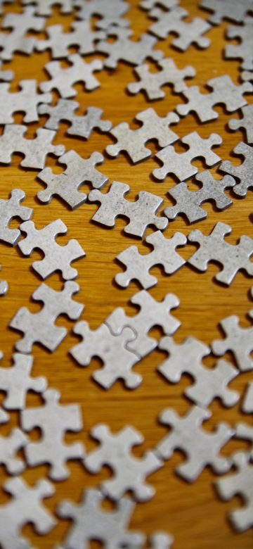 233乐园游戏免费玩 App 游戏详情页截图，上半部分是游戏封面与开始按钮，下半部分列出玩法简介与相关推荐